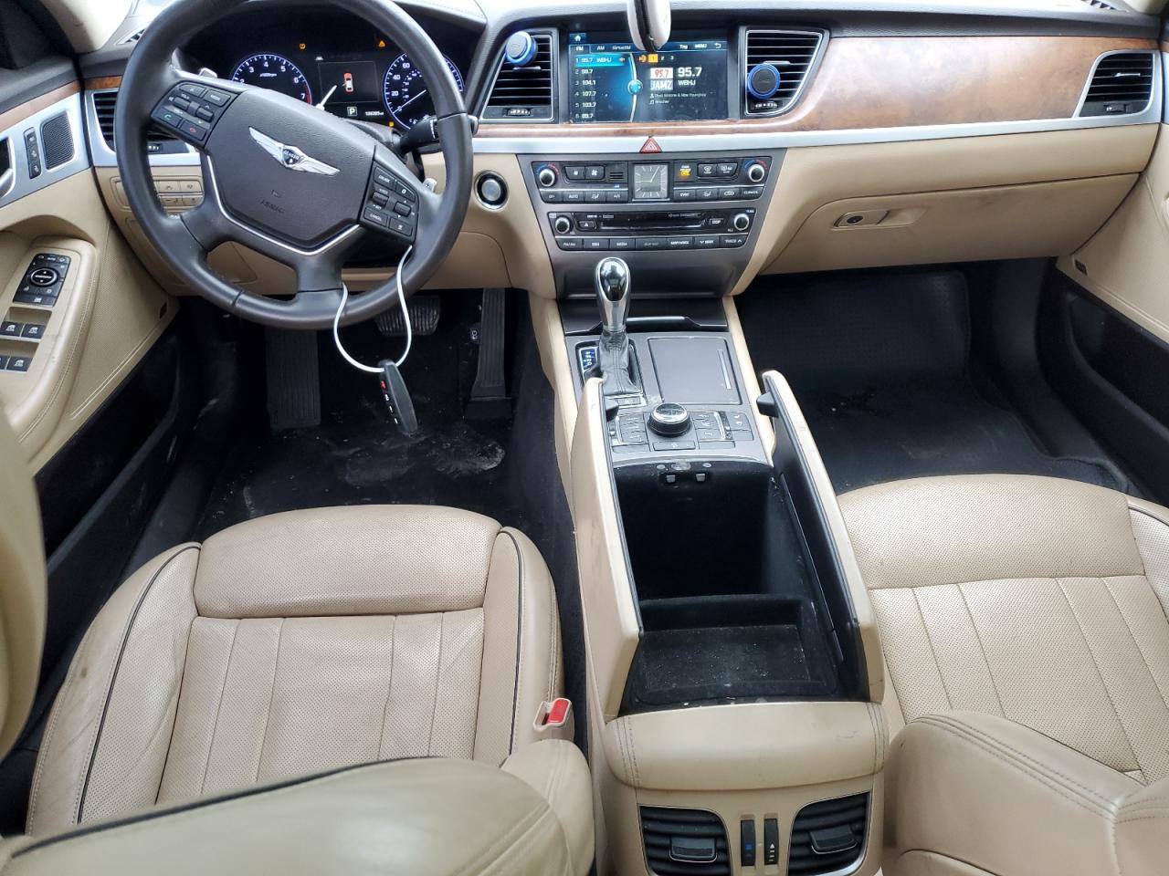 2017 Genesis G80 Base VIN: KMHGN4JE7HU192745 Lot: 82783265