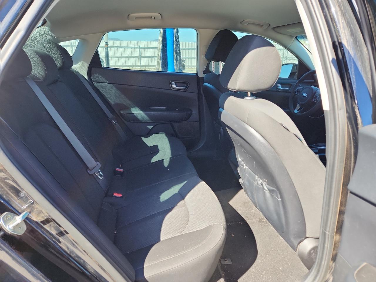 2018 Kia Optima Lx VIN: 5XXGT4L3XJG229272 Lot: 84999695