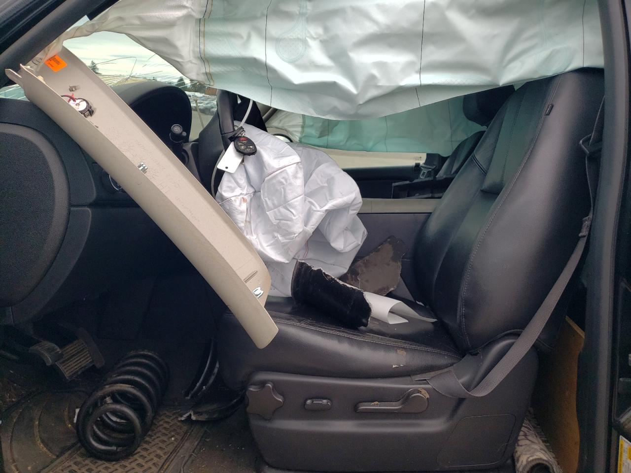 2014 GMC Yukon Xl K1500 Slt VIN: 1GKS2KE75ER185951 Lot: 90425205