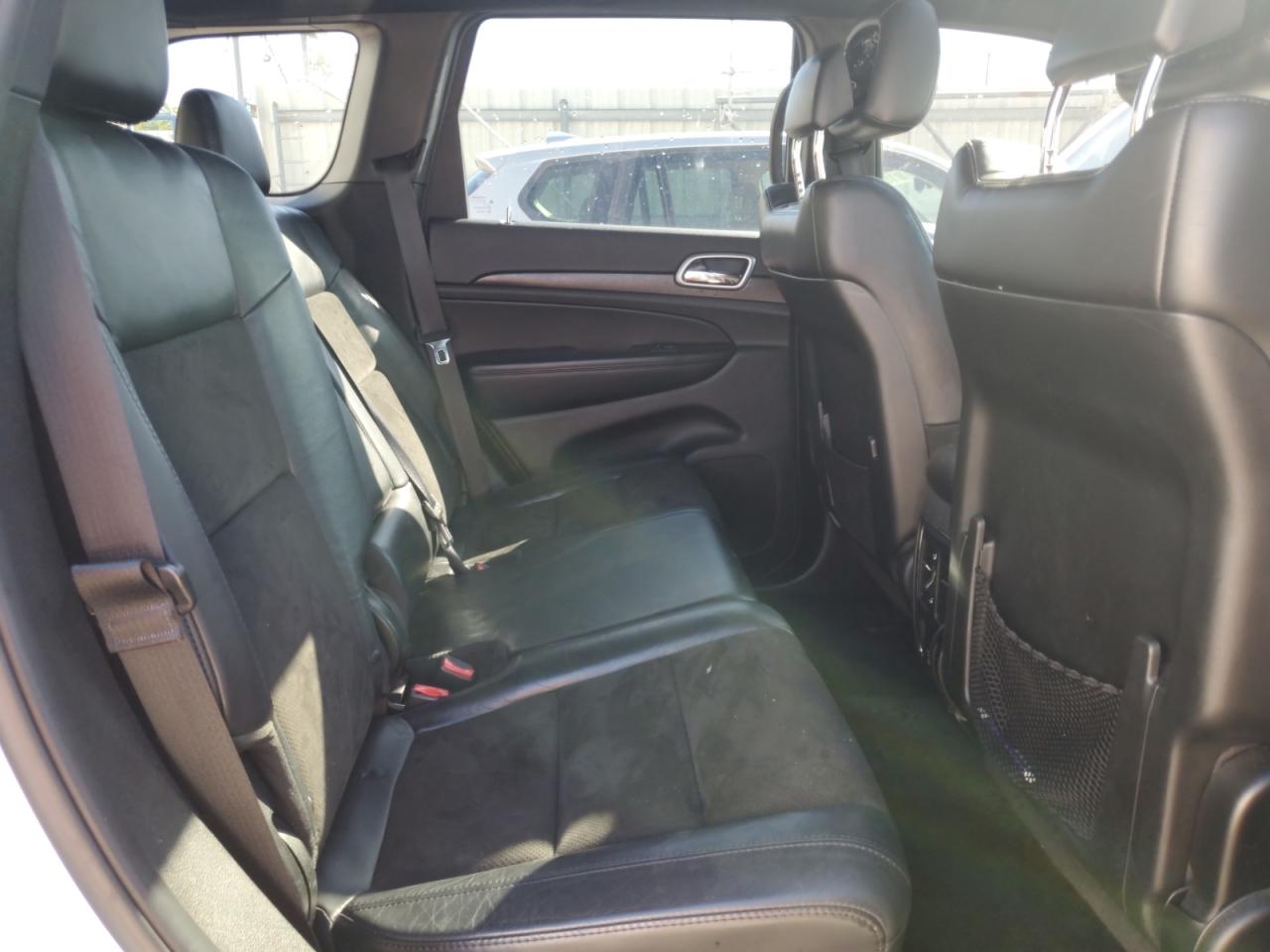 2018 Jeep Grand Cherokee Laredo VIN: 1C4RJFAG8JC486995 Lot: 84190675