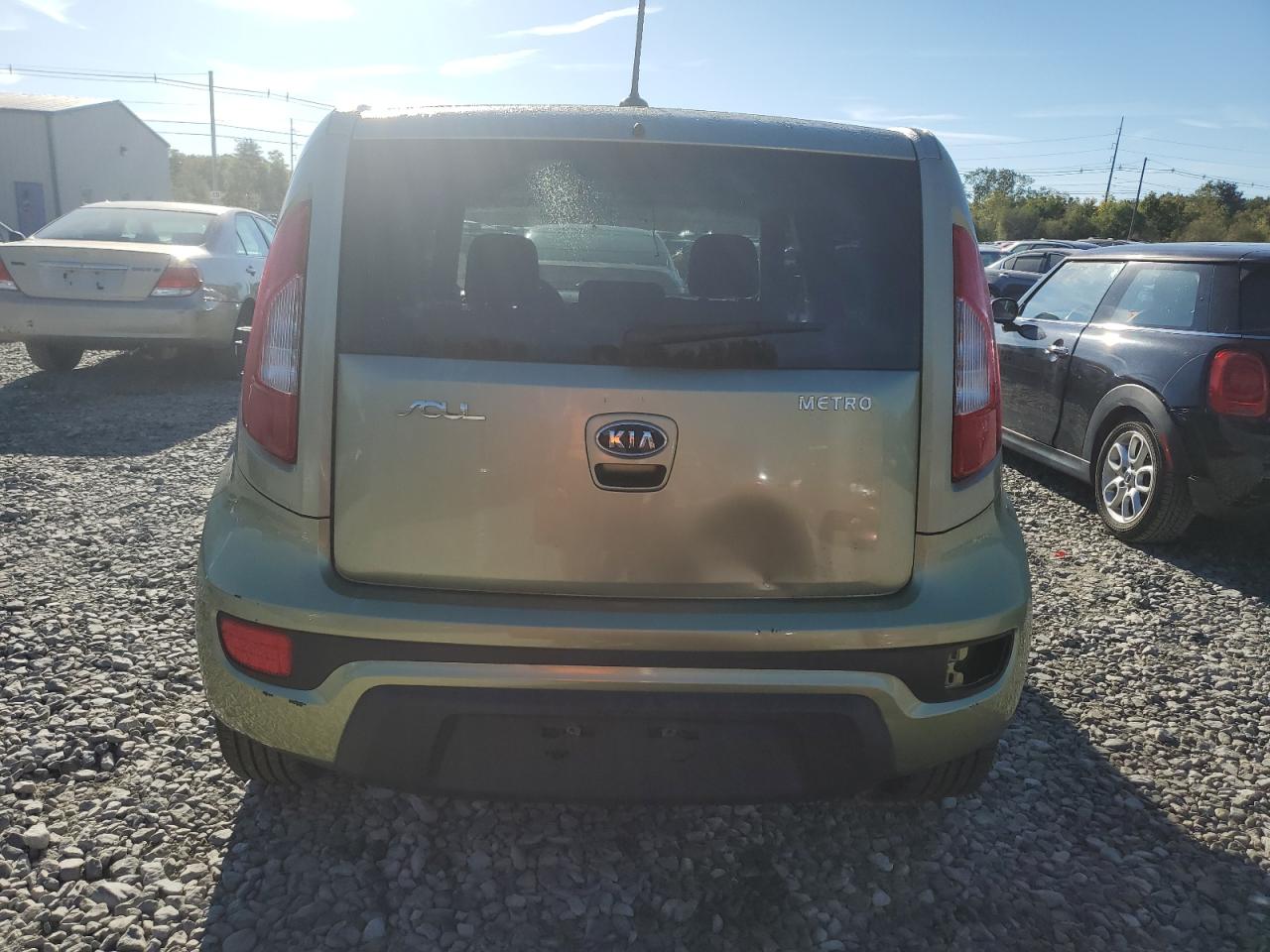 2012 Kia Soul + VIN: KNDJT2A6XC7415641 Lot: 82200165