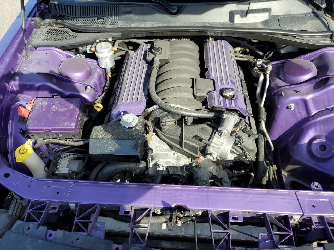 2016 Dodge Challenger R/T Scat Pack VIN: 2C3CDZFJ1GH201535 Lot: 81951285