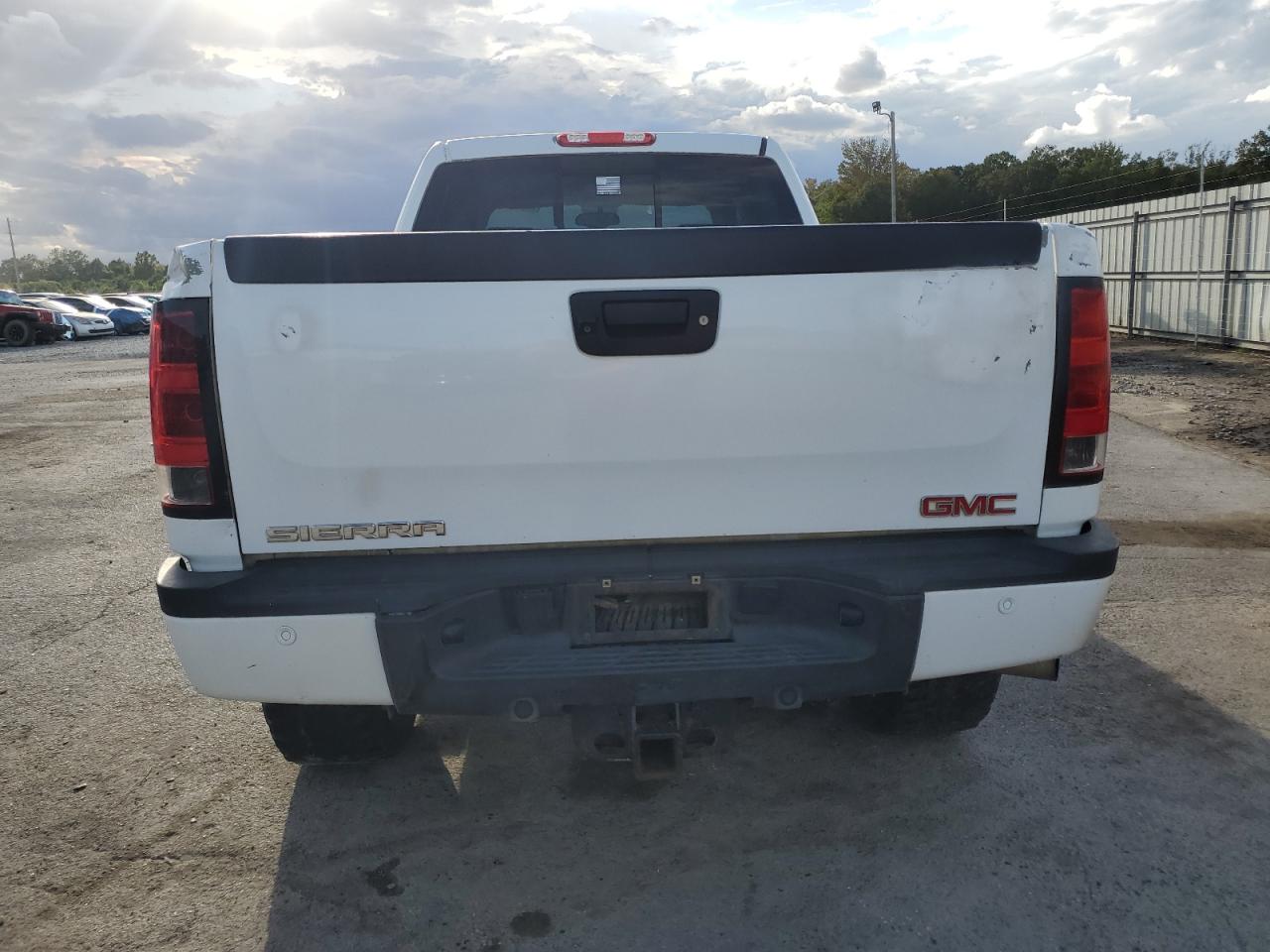 2012 GMC Sierra K2500 Denali VIN: 1GT125E81CF111751 Lot: 85296765