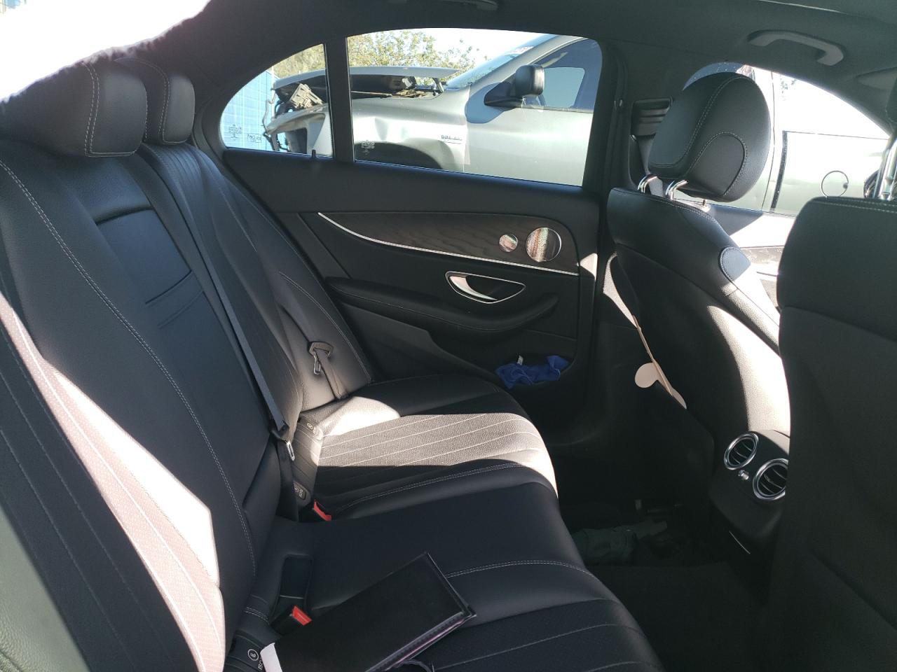 2022 Mercedes-Benz E 350 VIN: W1KZF8DB2NB095839 Lot: 86728795