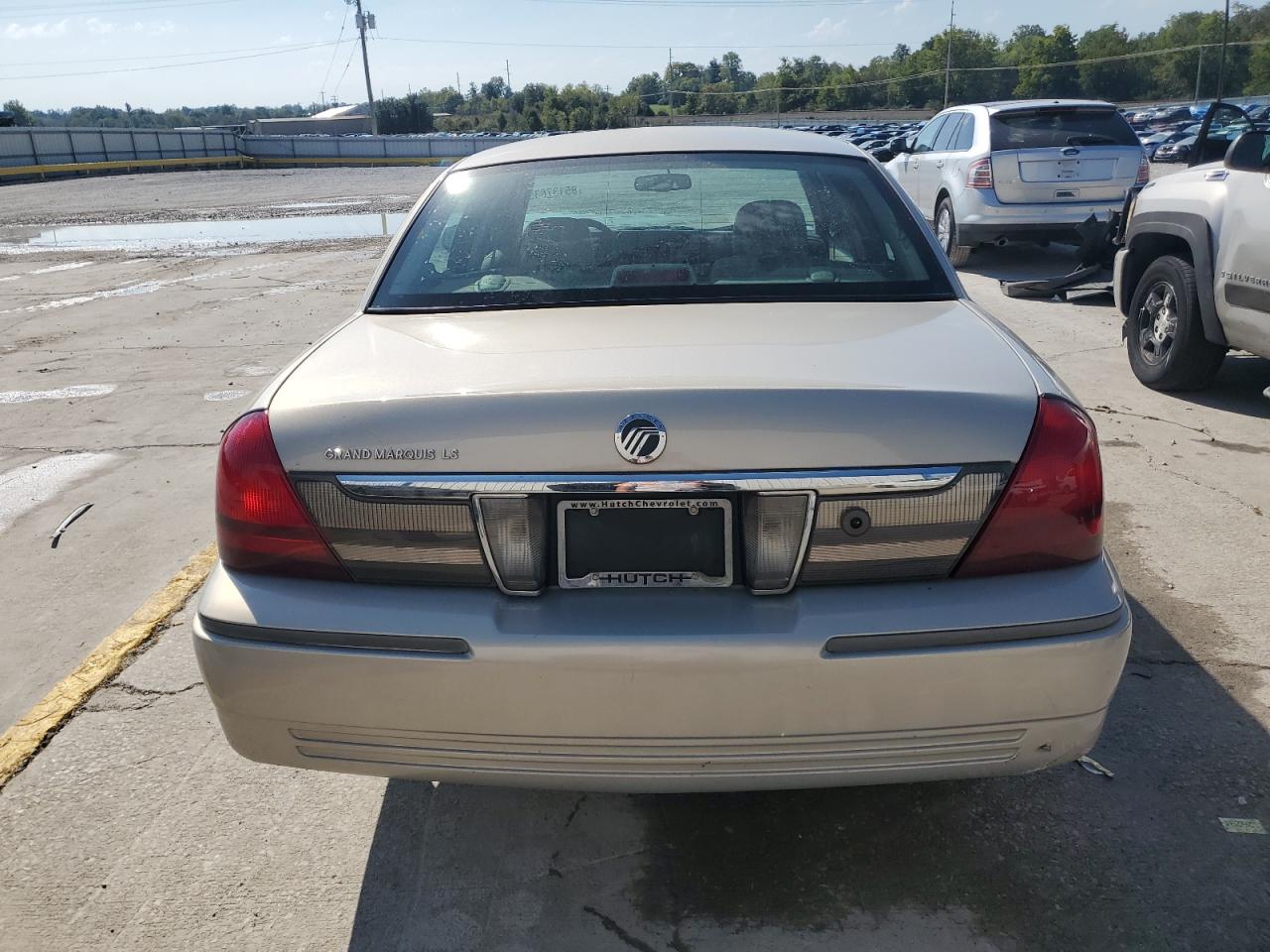 2010 Mercury Grand Marquis Ls VIN: 2MEBM7FV8AX634926 Lot: 85137635