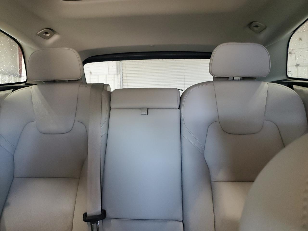 2025 Volvo Xc60 Plus VIN: YV4M12RC3S1215115 Lot: 85139345