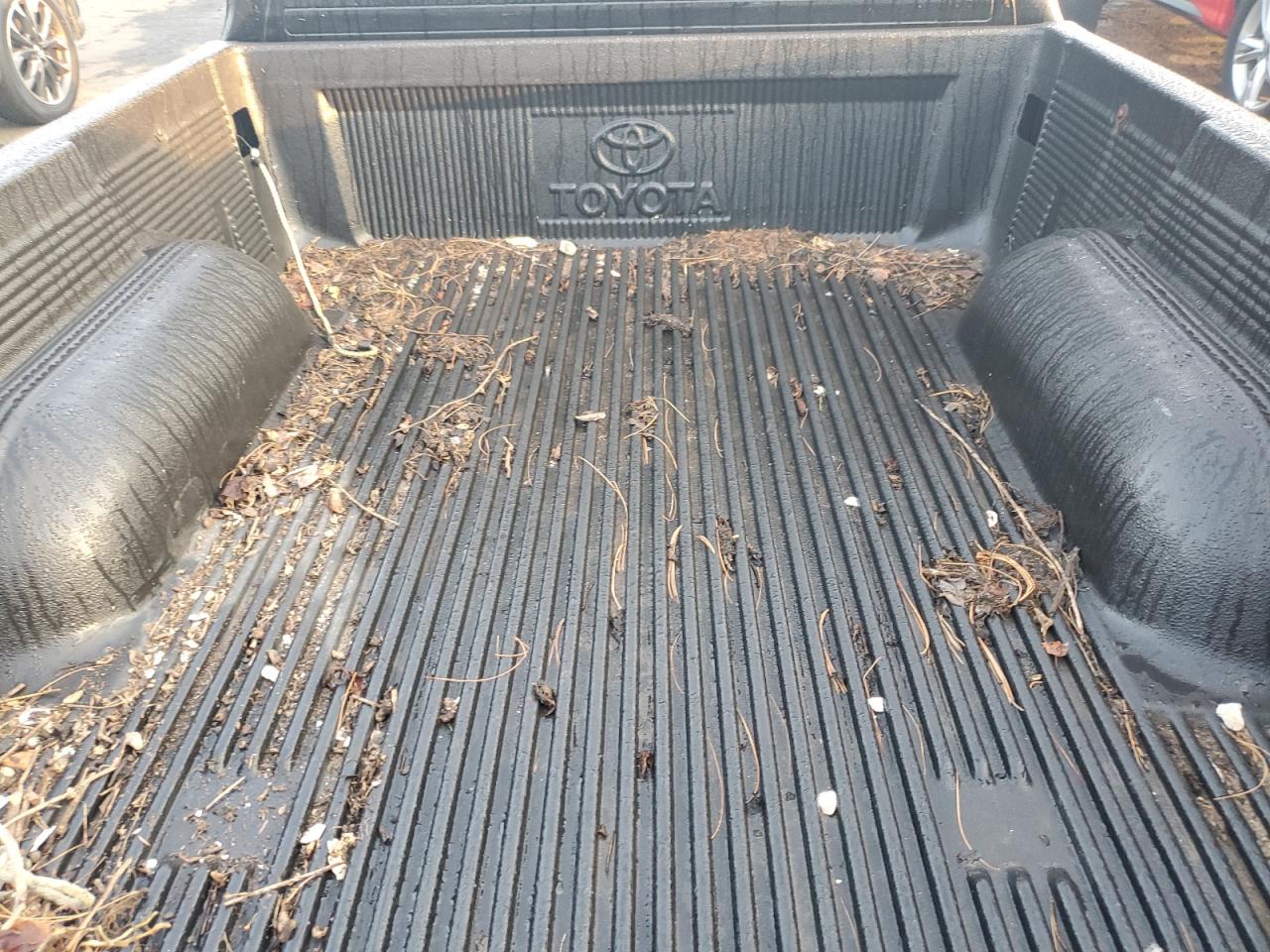 2002 Toyota Tacoma VIN: 5TENL42N02Z887356 Lot: 81953155