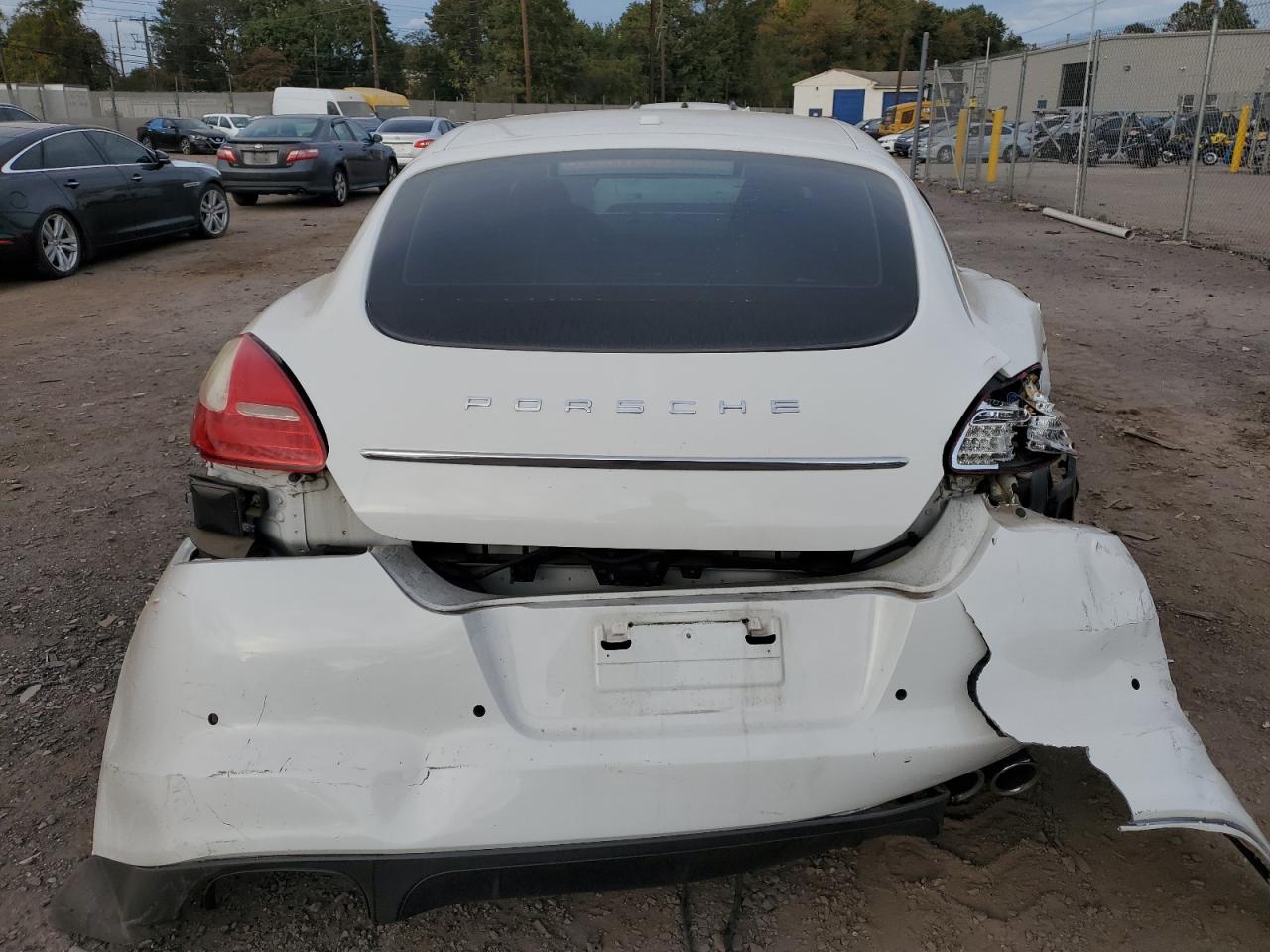 2012 Porsche Panamera 2 VIN: WP0AA2A75CL070587 Lot: 81992145