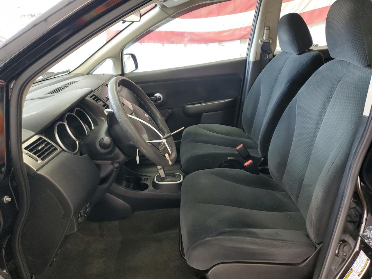 2010 Nissan Versa S VIN: 3N1BC1CPXAL460885 Lot: 84963105