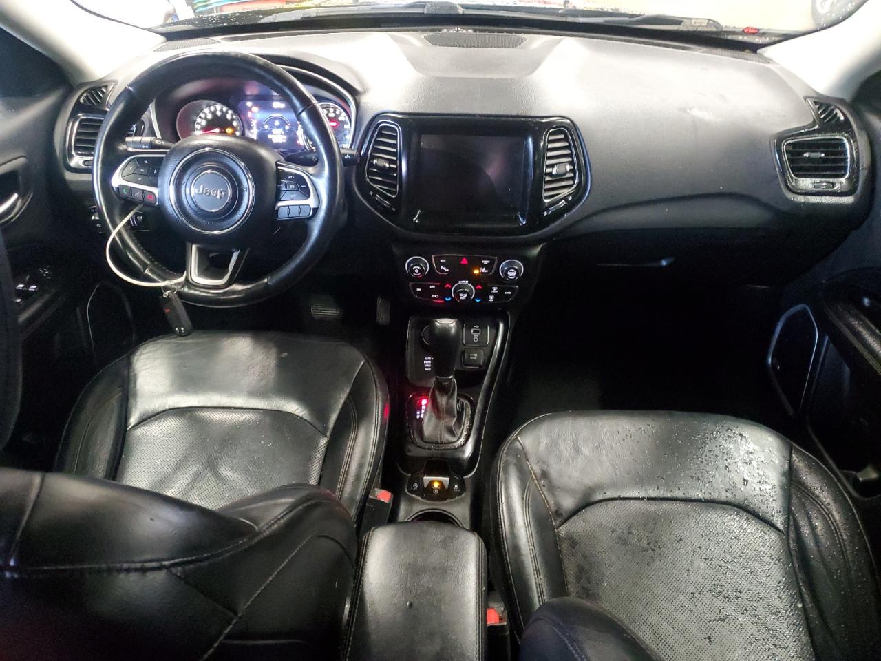 2018 Jeep Compass Limited VIN: 3C4NJDCB5JT153498 Lot: 85262525