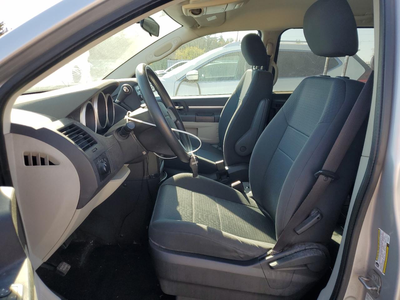 2010 Dodge Grand Caravan Se VIN: 2D4RN4DE3AR130371 Lot: 85340825