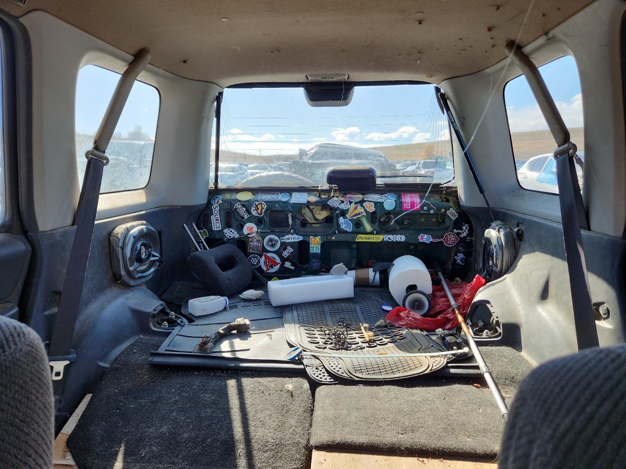 2000 Honda Cr-V Ex VIN: JHLRD1763YC029579 Lot: 90640285