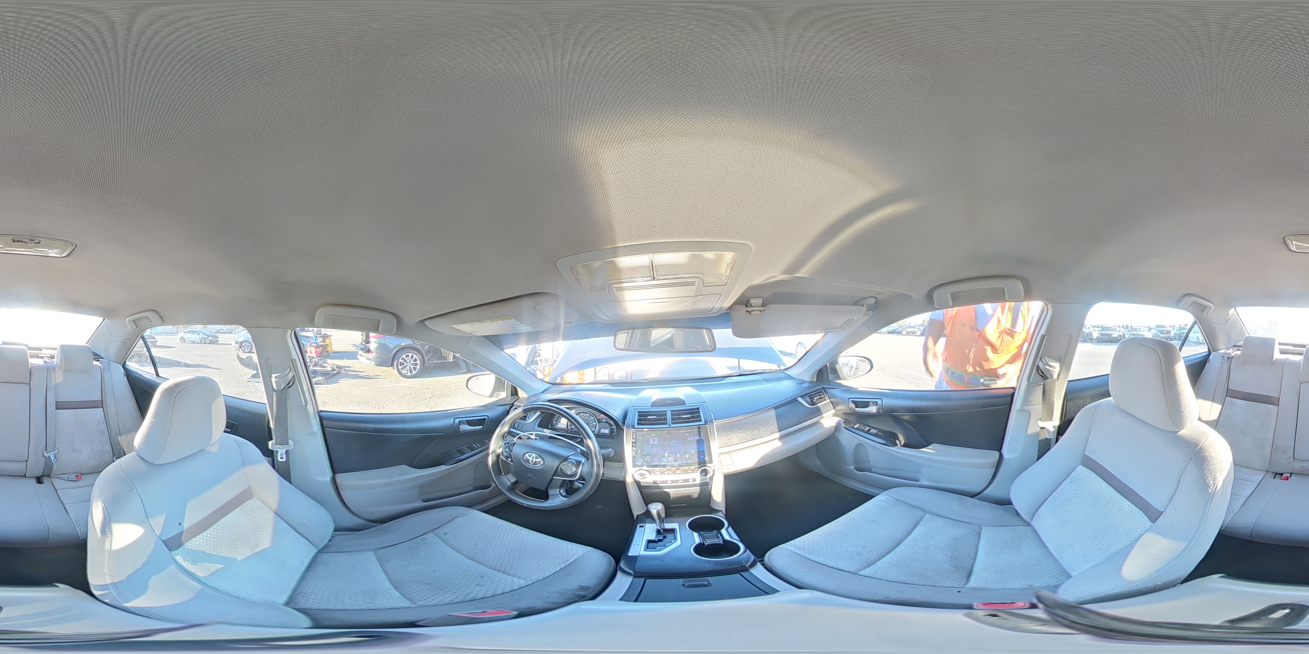 2014 Toyota Camry L VIN: 4T4BF1FK8ER374461 Lot: 90690485