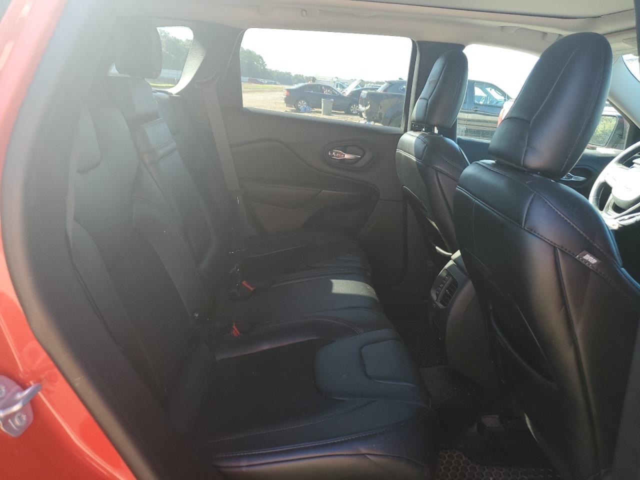 2019 Jeep Cherokee Trailhawk VIN: 1C4PJMBX1KD150904 Lot: 84392115