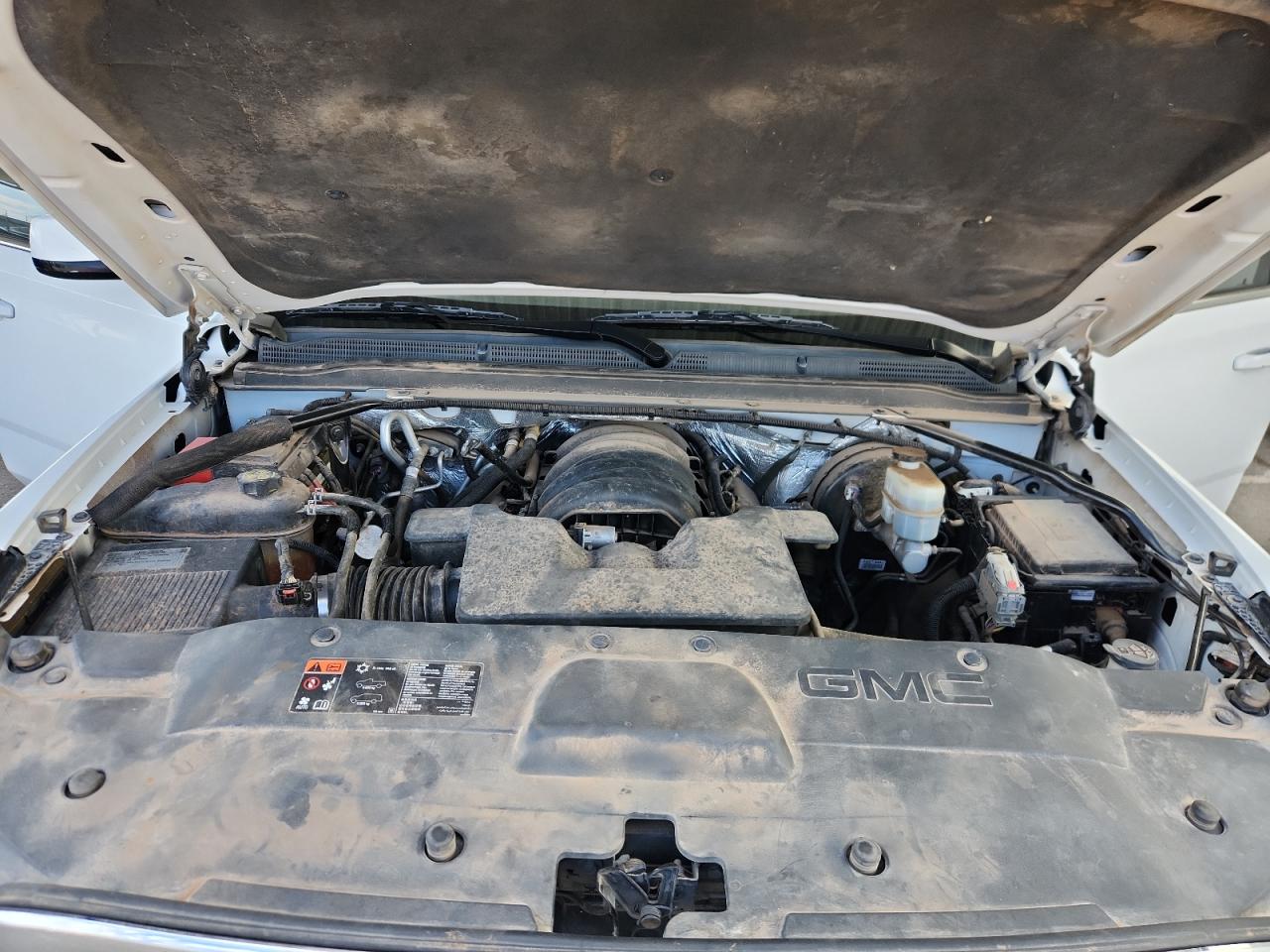 2015 GMC Yukon Slt VIN: 1GKS1BKC1FR124988 Lot: 89638235