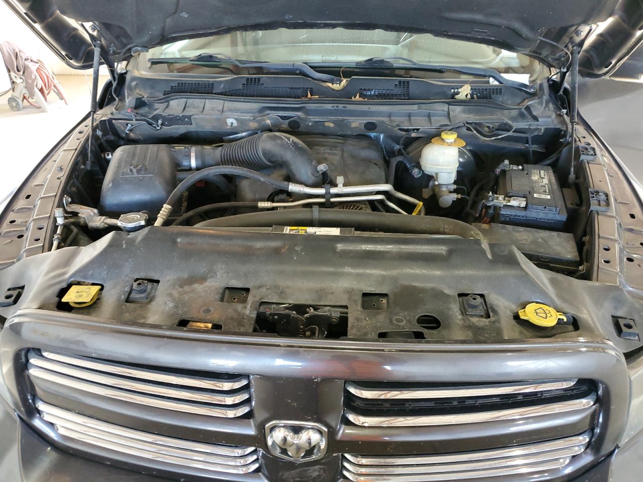 2015 Ram 1500 Sport VIN: 1C6RR7MT7FS713251 Lot: 85689205