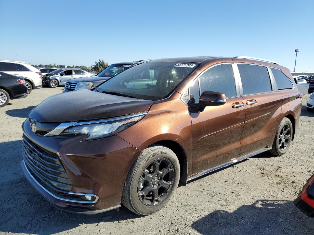 2023 Toyota Sienna Limited brown null hybrid 5TDZRKEC8PS167242 photo #1