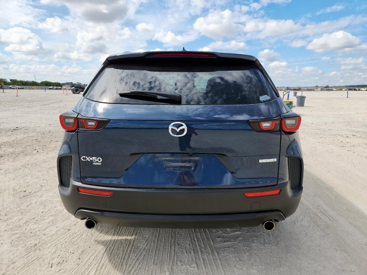 2024 Mazda Cx-50 Premium VIN: 7MMVABDM0RN219729 Lot: 82297395