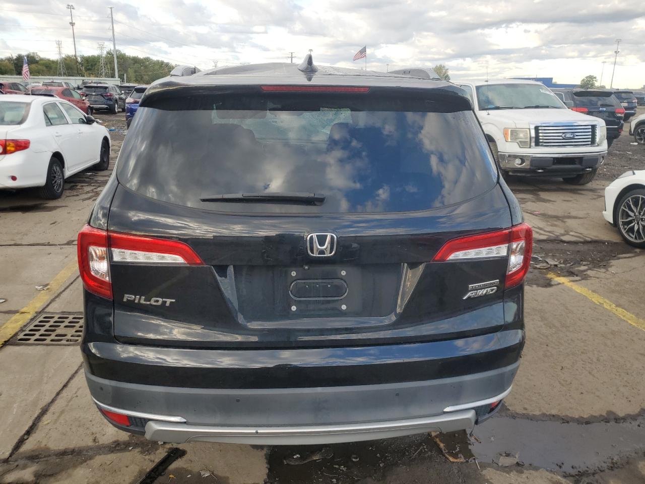 2019 Honda Pilot Touring VIN: 5FNYF6H97KB086340 Lot: 85704675