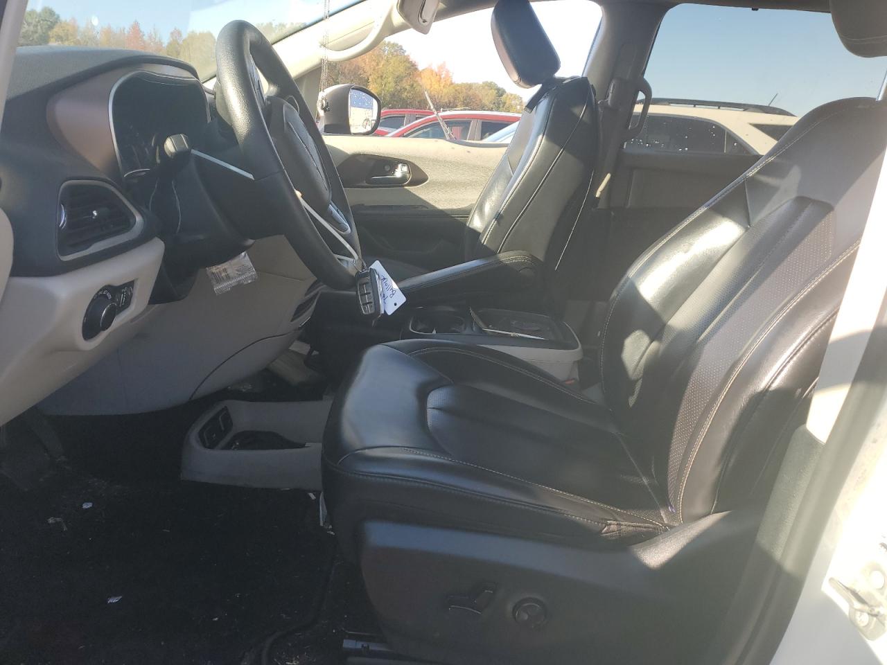 2020 Chrysler Voyager Lxi VIN: 2C4RC1DG2LR156997 Lot: 89658165