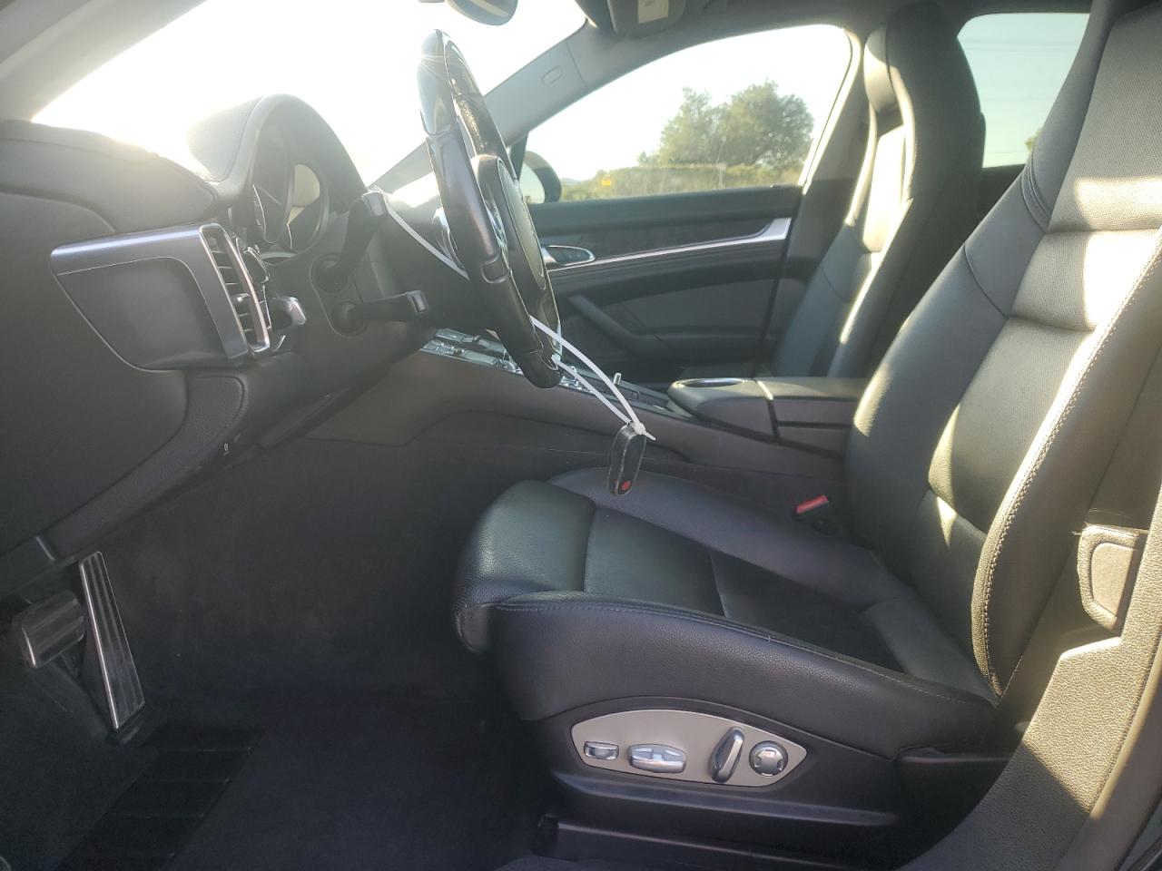 2015 Porsche Panamera Se Hybrid VIN: WP0AD2A73FL040502 Lot: 90325415