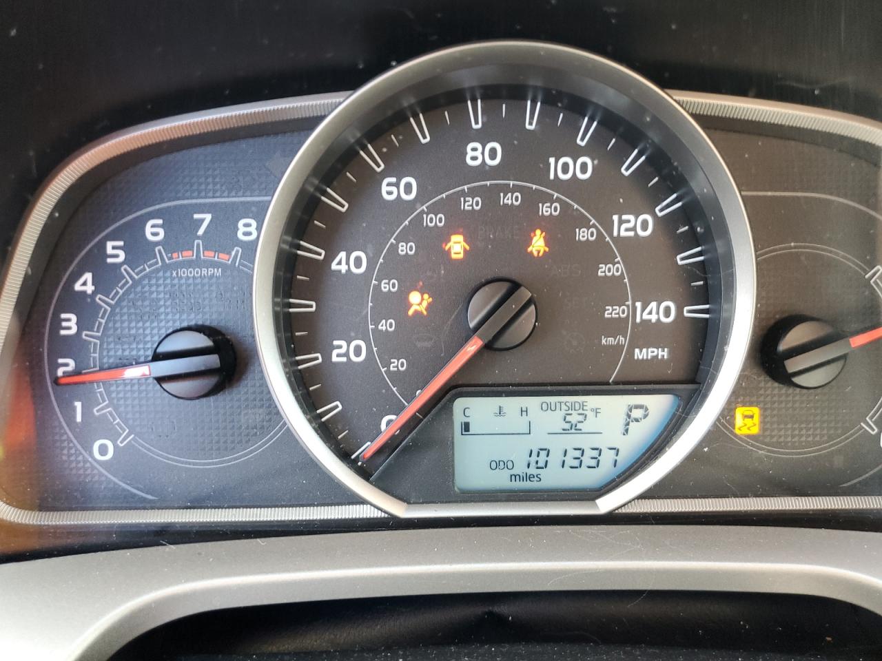 2014 Toyota Rav4 Le VIN: JTMBFREV6EJ010582 Lot: 85710255