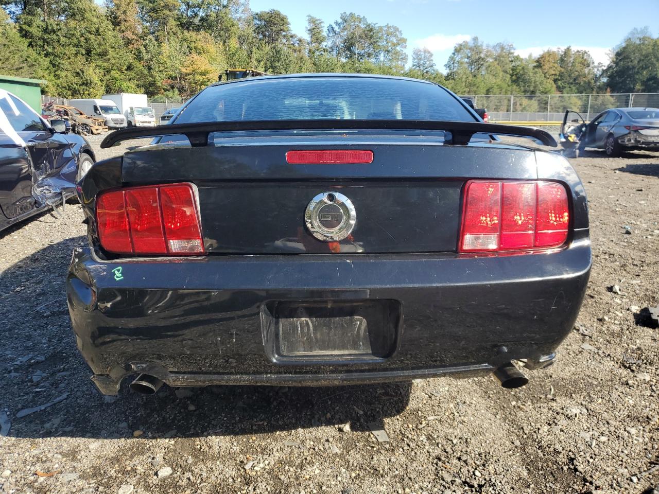 2007 Ford Mustang Gt VIN: 1ZVFT82H675318542 Lot: 85833685