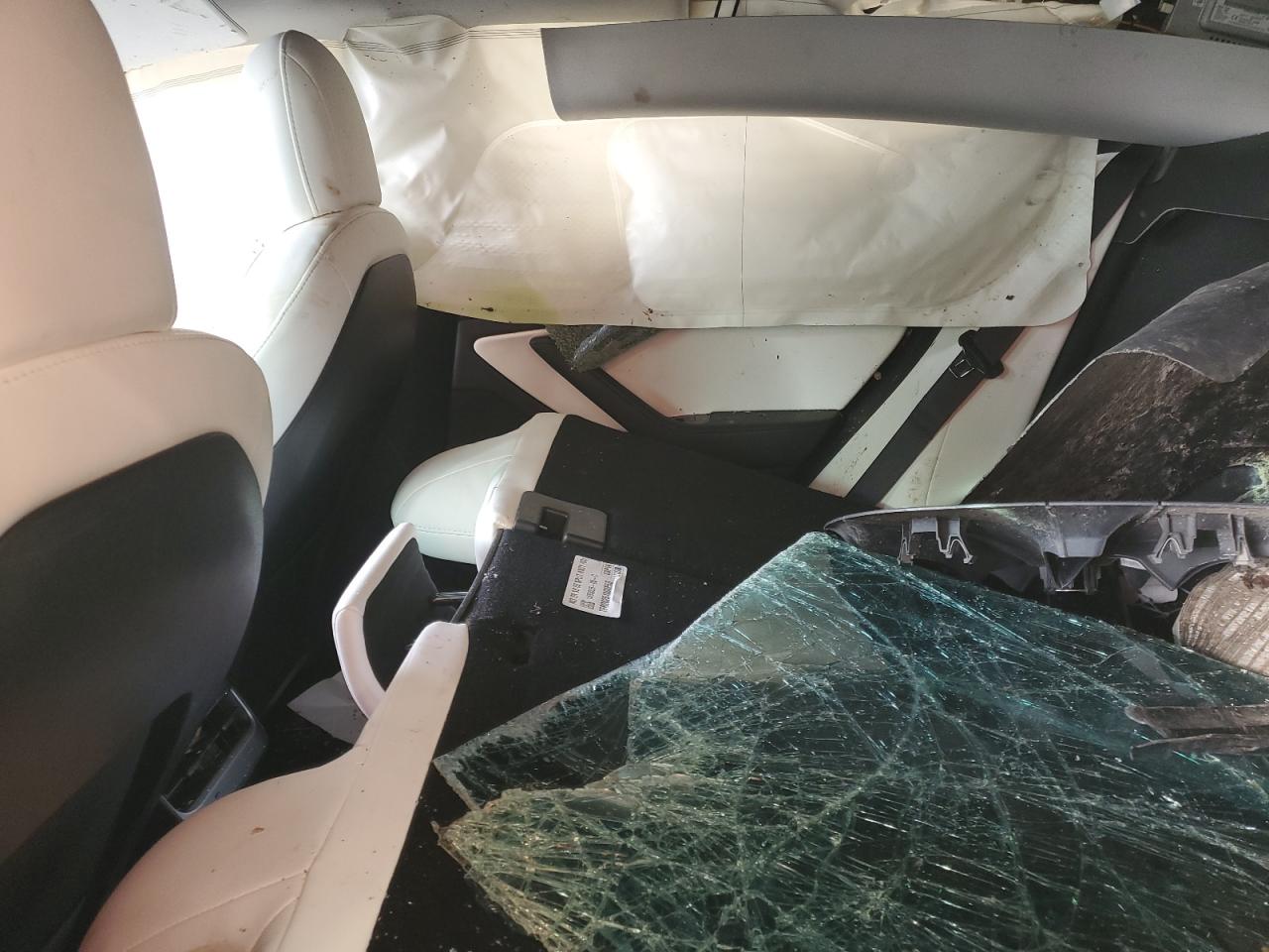 2020 Tesla Model 3 VIN: 5YJ3E1EBXLF801541 Lot: 90382785