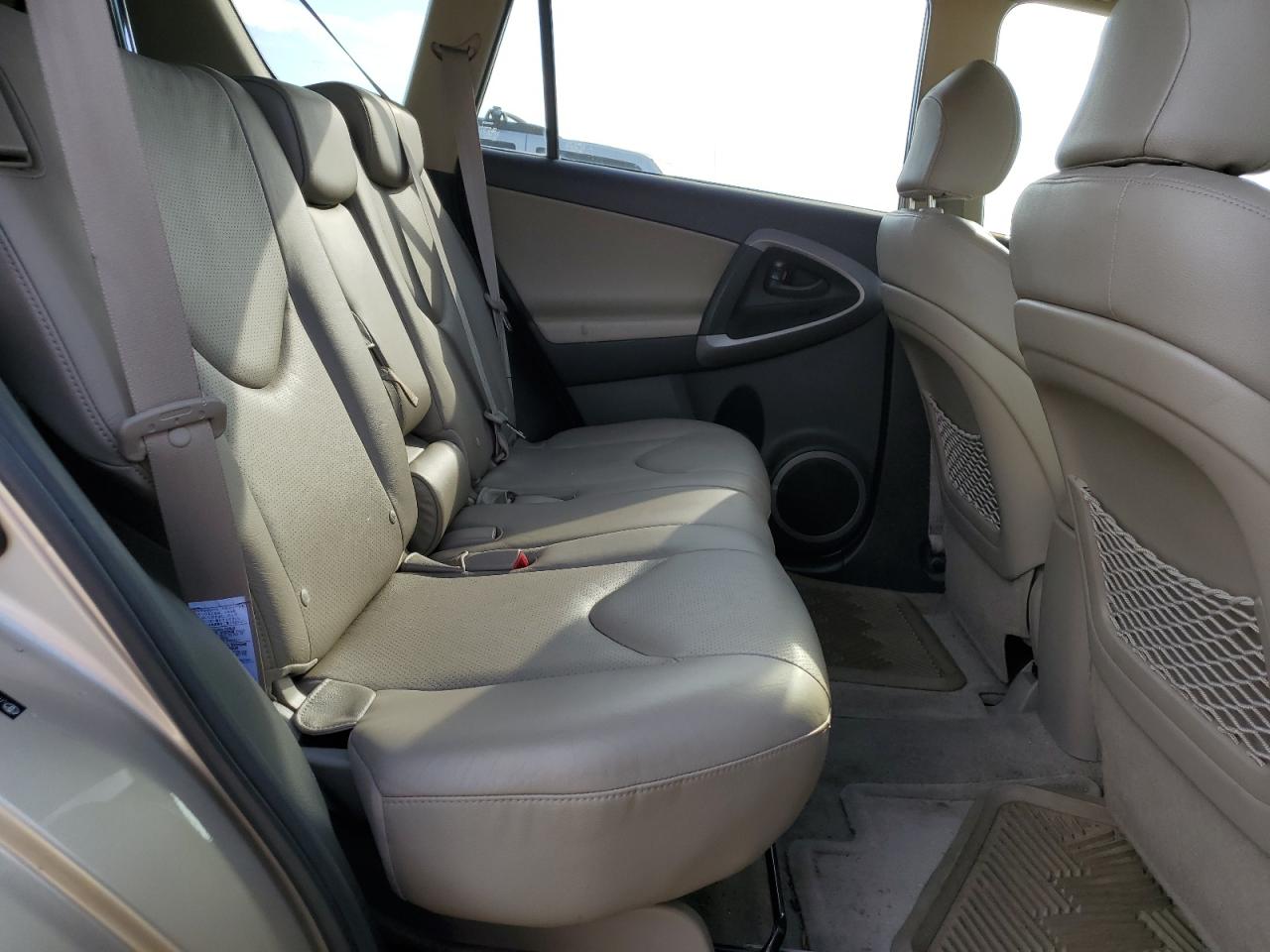 2007 Toyota Rav4 Limited VIN: JTMBK31VX76027244 Lot: 84636215