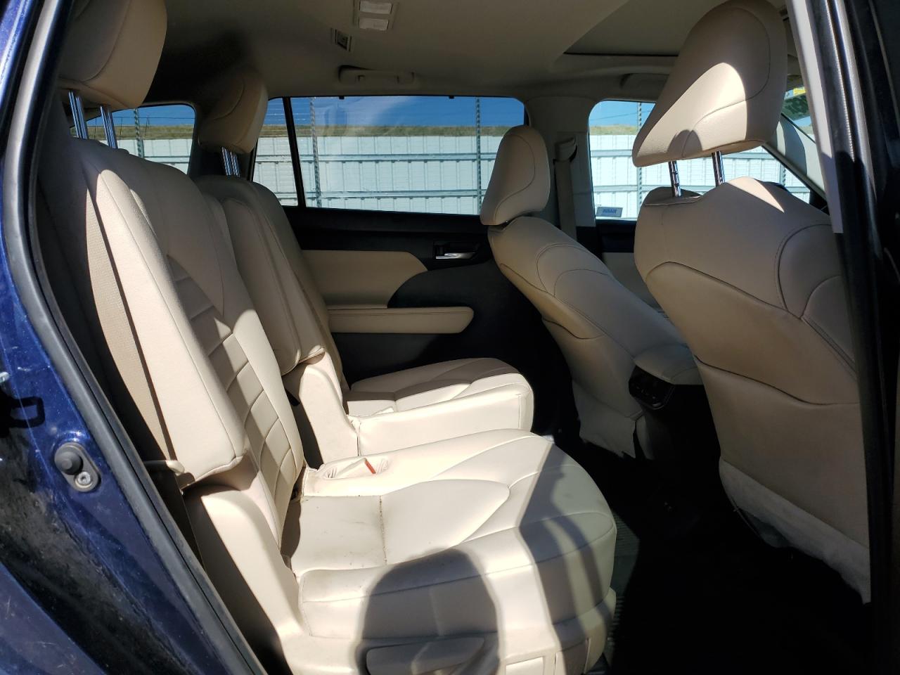 2021 Toyota Highlander Xle VIN: 5TDHZRBH1MS092545 Lot: 86162415