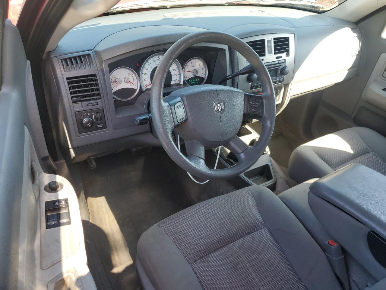 2007 Dodge Dakota Slt VIN: 1D7HE42K97S136643 Lot: 85575805