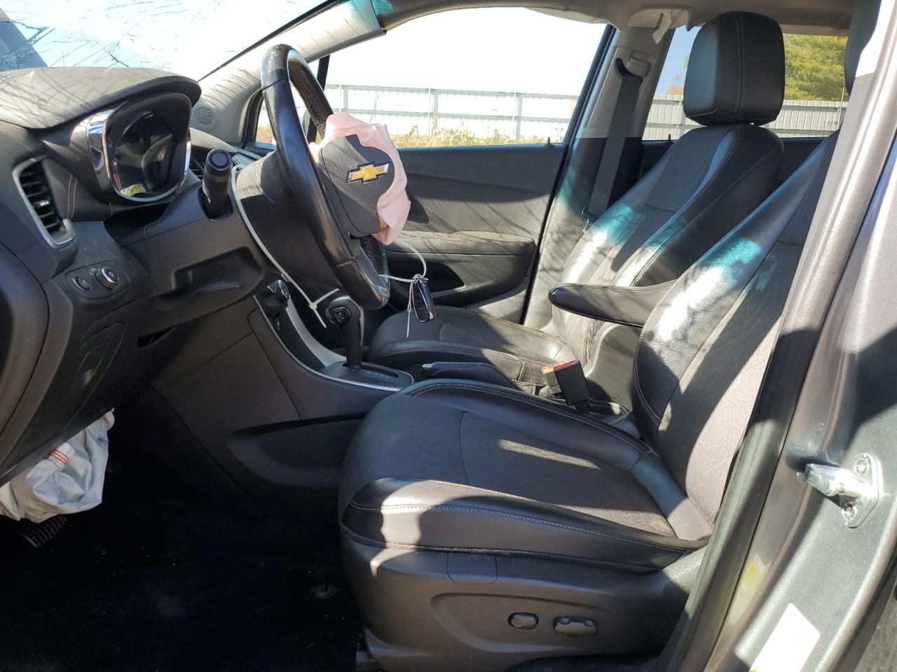2019 Chevrolet Trax 1Lt VIN: KL7CJLSB1KB863856 Lot: 82548285