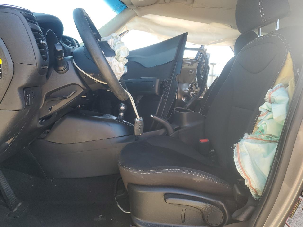 2019 Kia Soul VIN: KNDJN2A25K7017257 Lot: 82670175