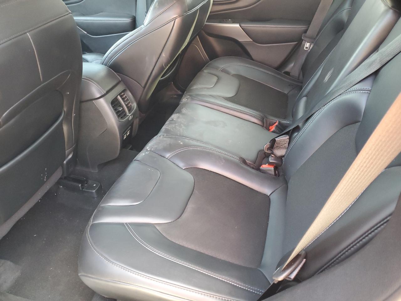 2021 Jeep Cherokee Latitude Plus VIN: 1C4PJLLB9MD203722 Lot: 82228965