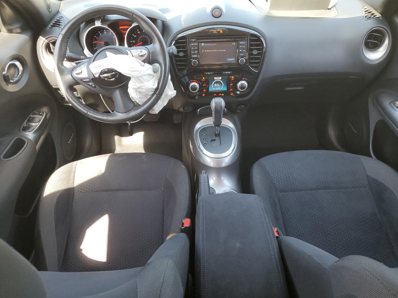 2016 Nissan Juke S VIN: JN8AF5MR8GT605910 Lot: 82197075