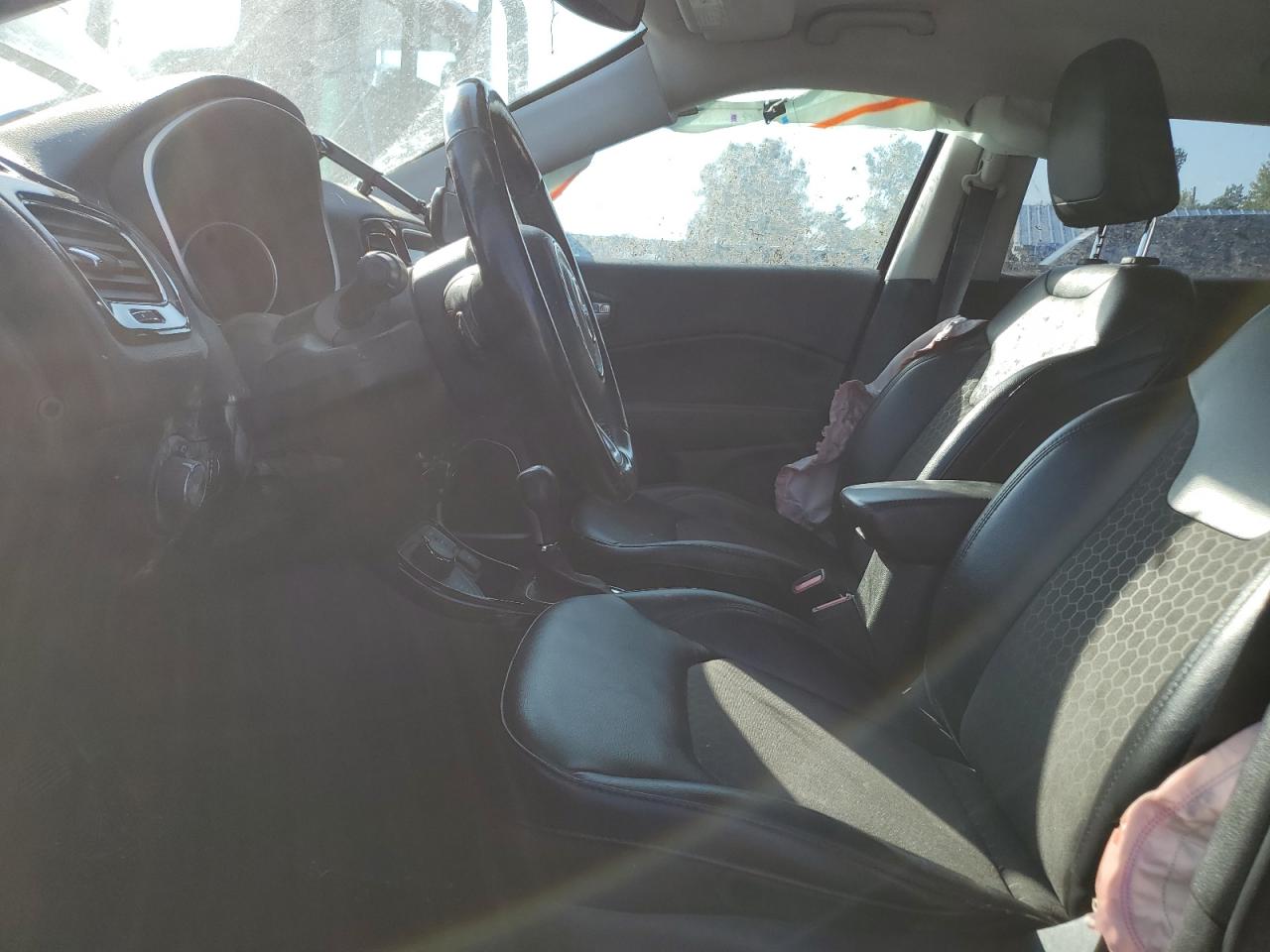 2019 Jeep Compass Latitude VIN: 3C4NJDBB9KT828045 Lot: 82382055