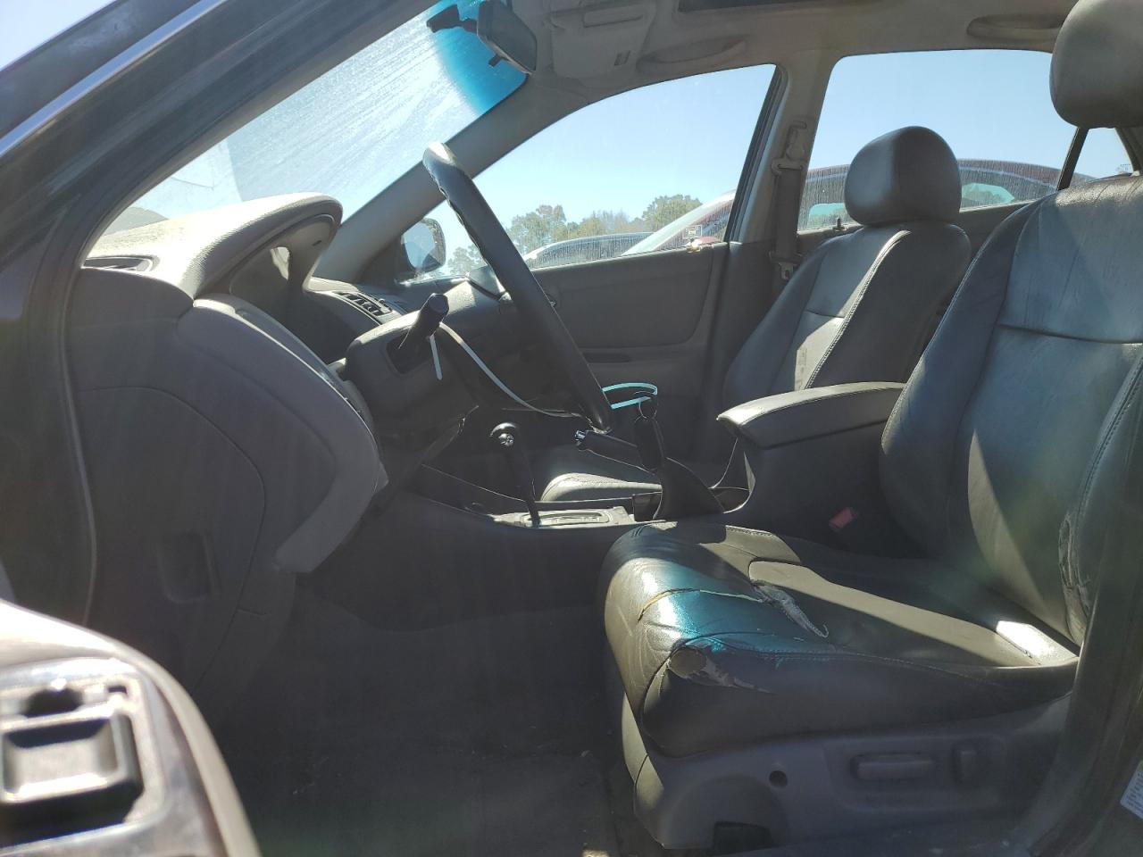 2002 Honda Accord Ex VIN: 1HGCG668X2A085825 Lot: 81935395