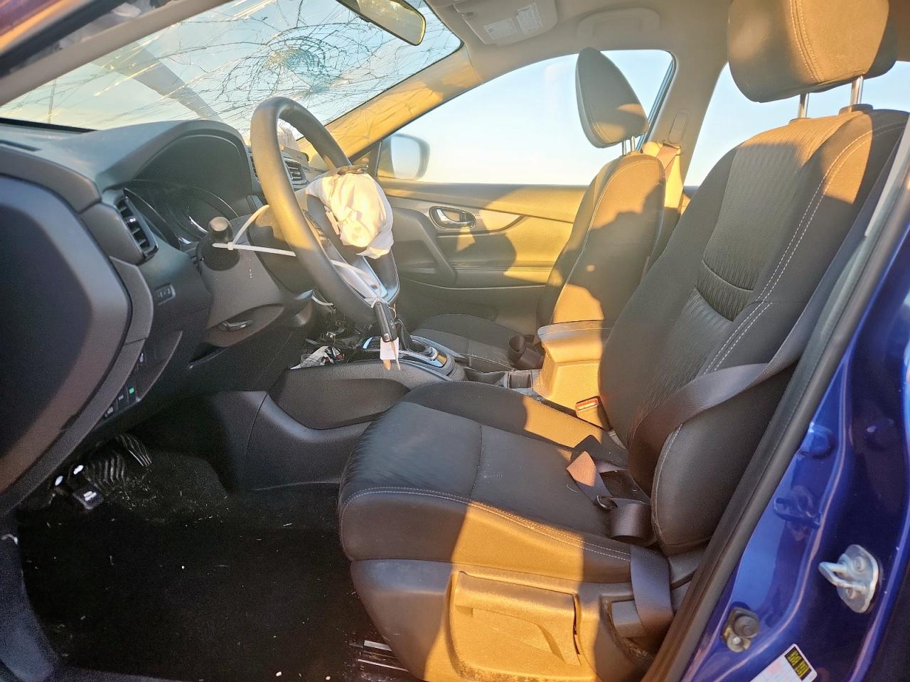 2017 Nissan Rogue S VIN: KNMAT2MV1HP591388 Lot: 86308295