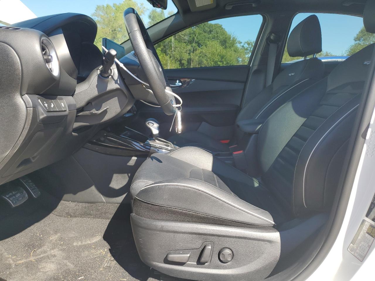 2023 Kia Forte Gt Line VIN: 3KPF54AD2PE526734 Lot: 86705895