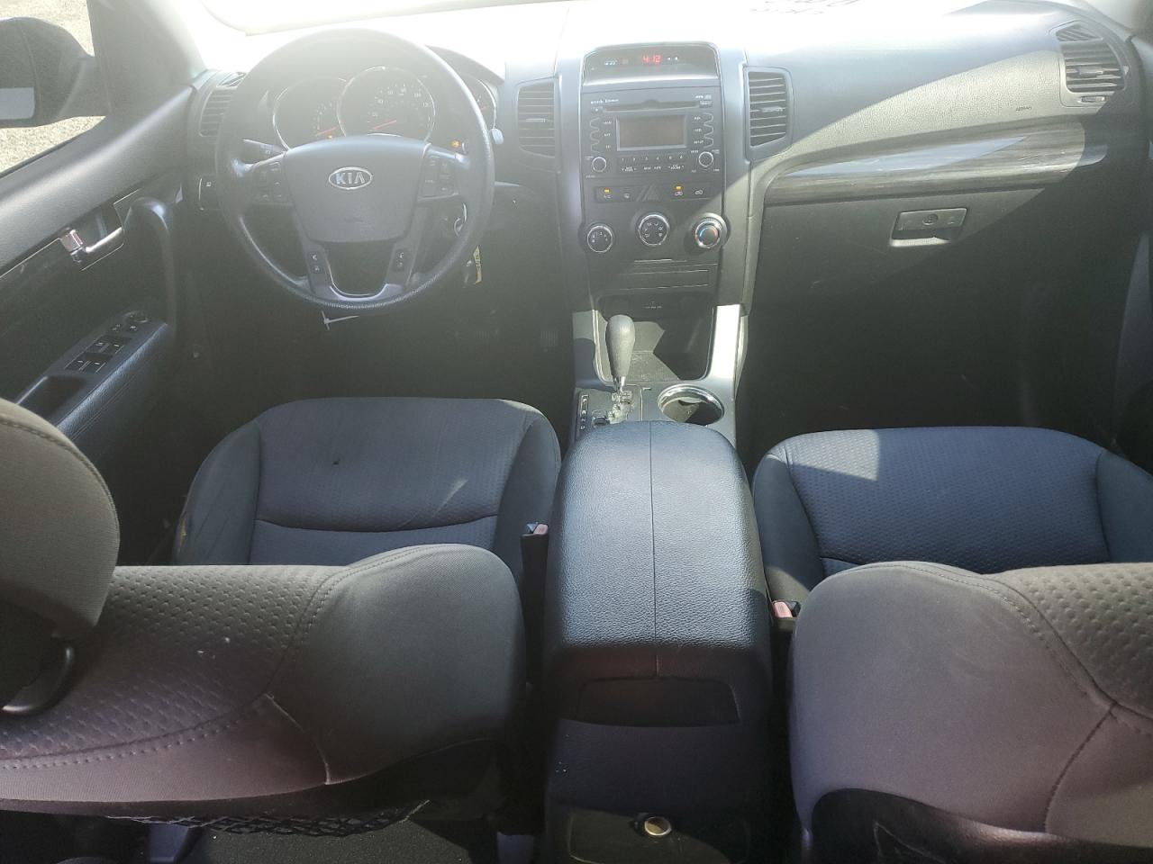 2012 Kia Sorento Base VIN: 5XYKT3A16CG214725 Lot: 86900885
