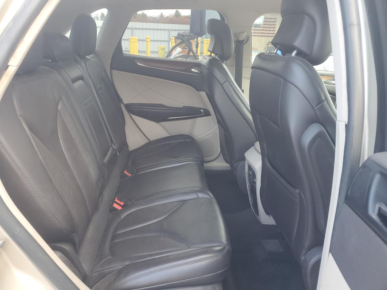 2017 Lincoln Mkc Select VIN: 5LMCJ2D9XHUL09096 Lot: 82611955