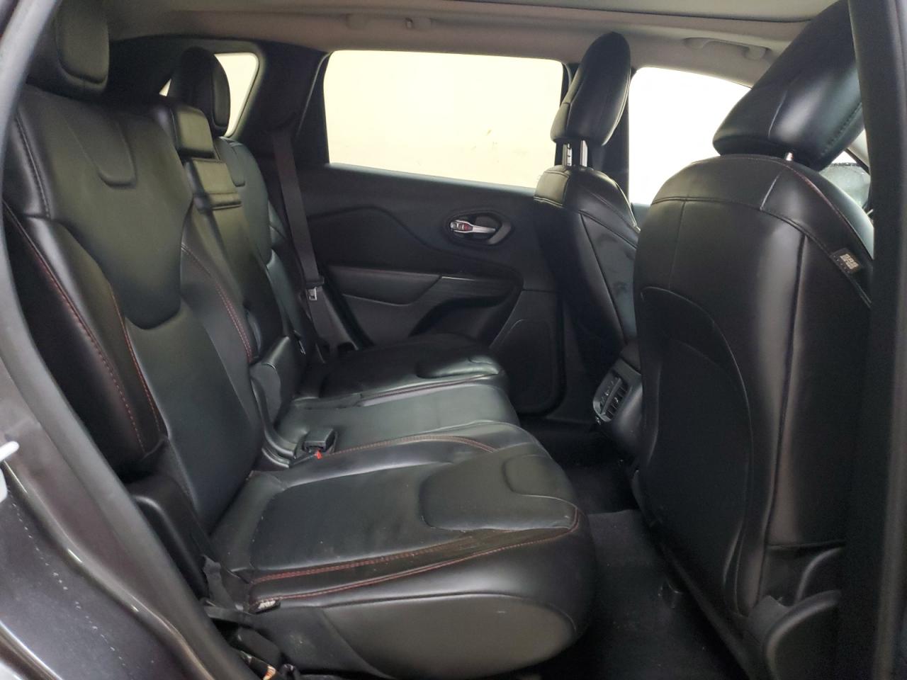 2015 Jeep Cherokee Trailhawk VIN: 1C4PJMBSXFW717514 Lot: 87019905