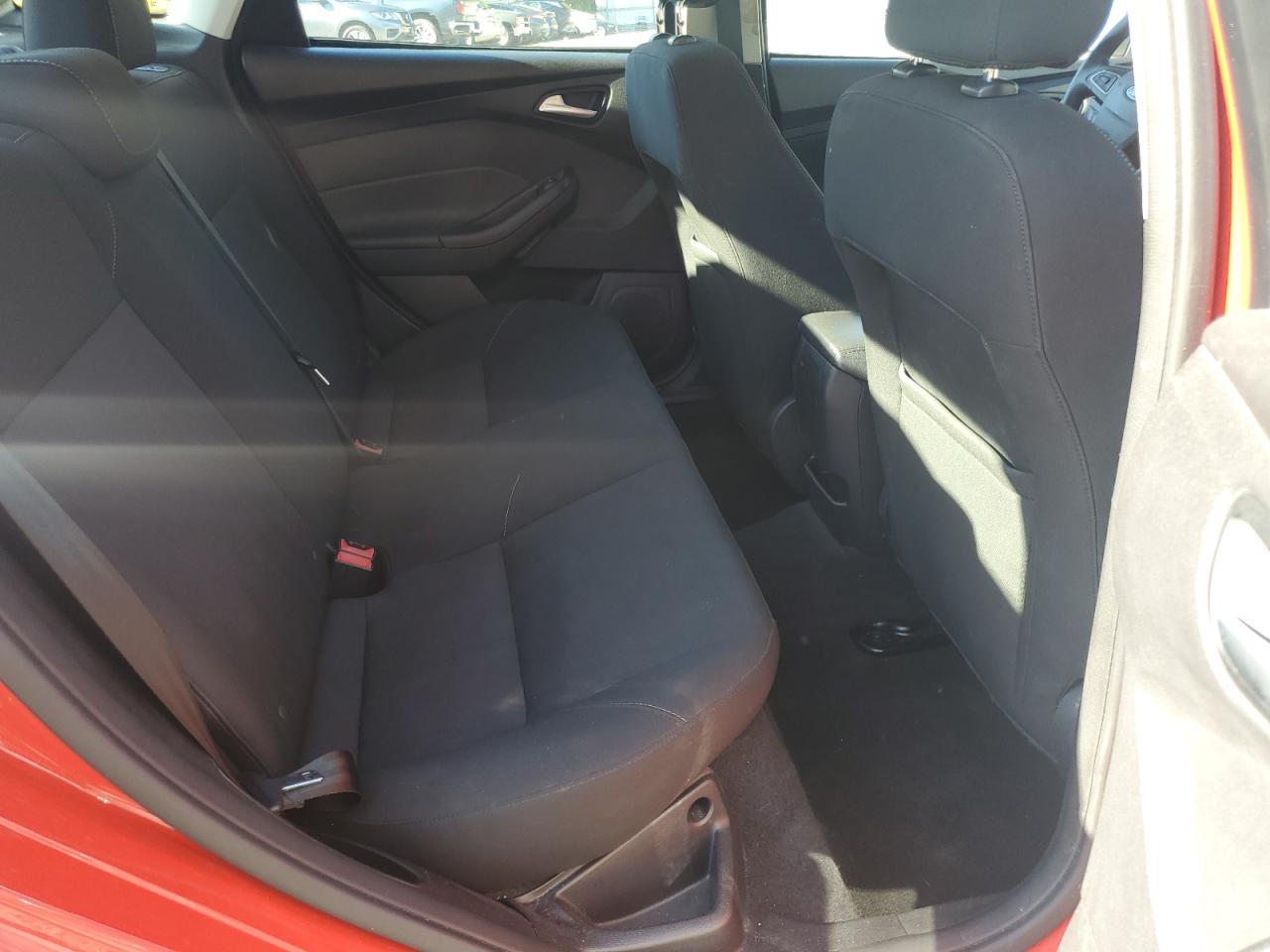 2015 Ford Focus Se VIN: 1FADP3F27FL277748 Lot: 85343665