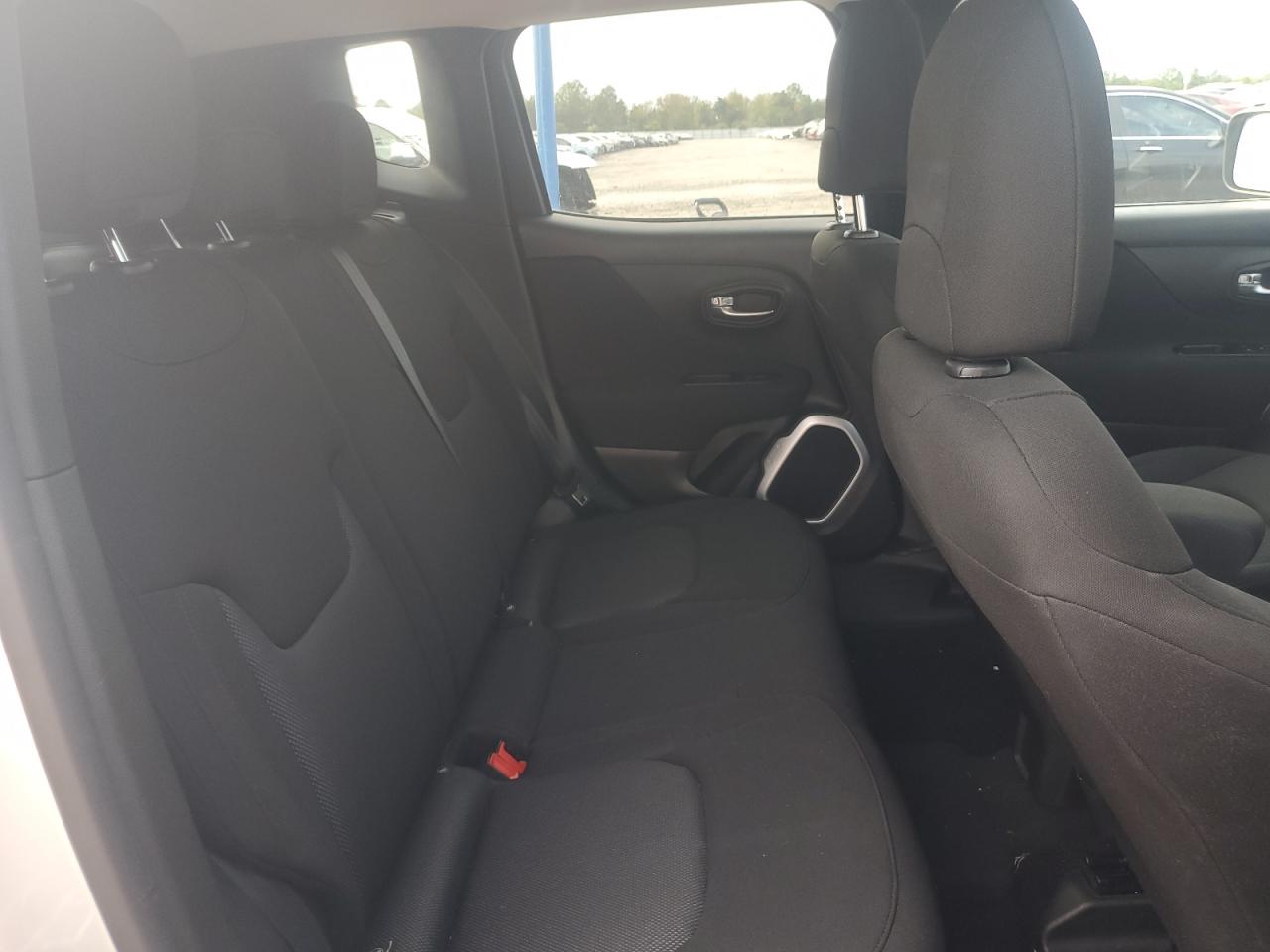 2018 Jeep Renegade Sport VIN: ZACCJBAB2JPJ28738 Lot: 85681315
