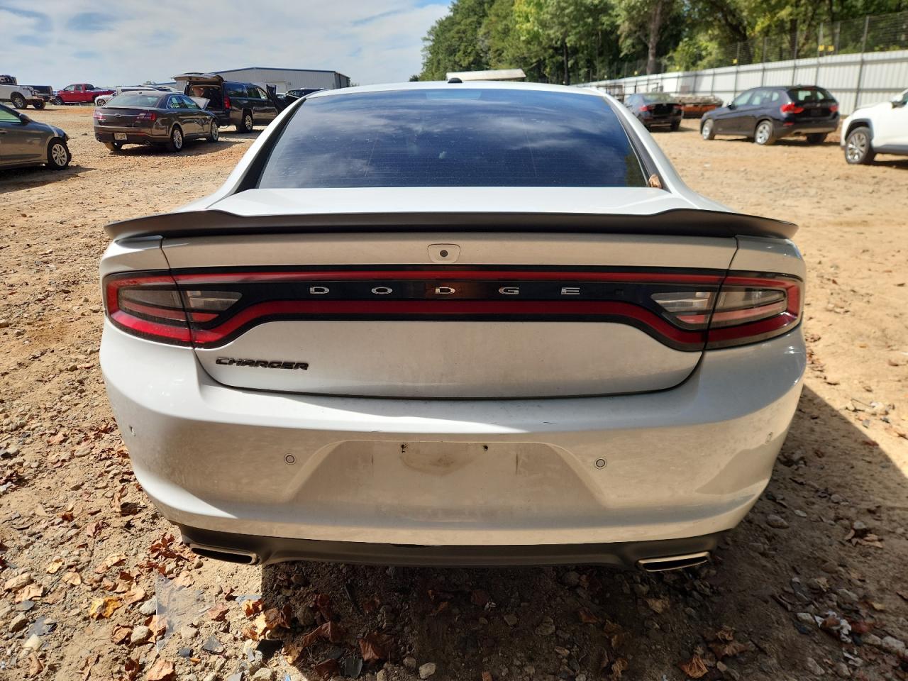 2019 Dodge Charger Sxt VIN: 2C3CDXBG3KH715572 Lot: 82213025
