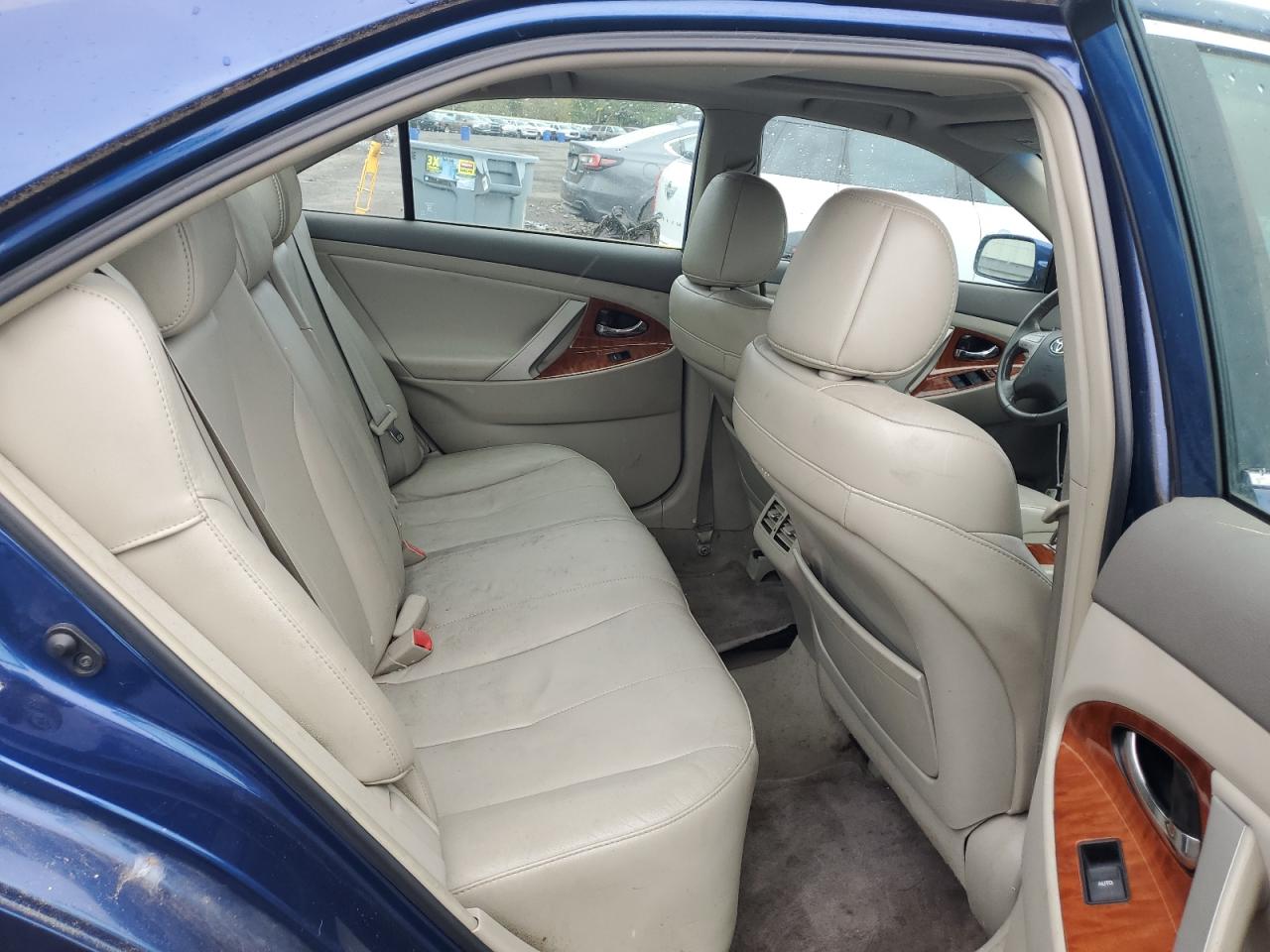2010 Toyota Camry Base VIN: 4T1BF3EK5AU554031 Lot: 82473555