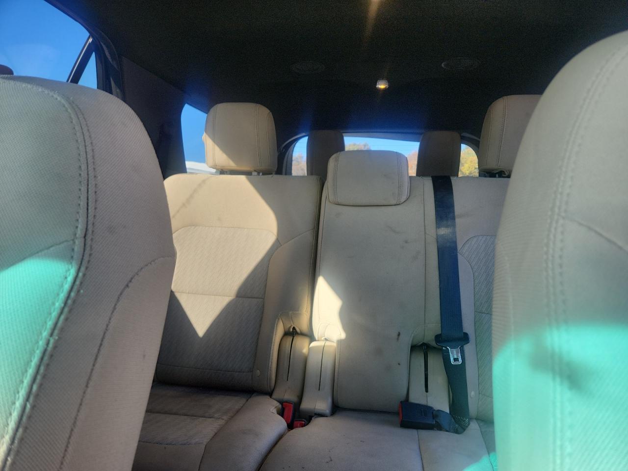 2016 Ford Explorer VIN: 1FM5K8B8XGGD15841 Lot: 90041545