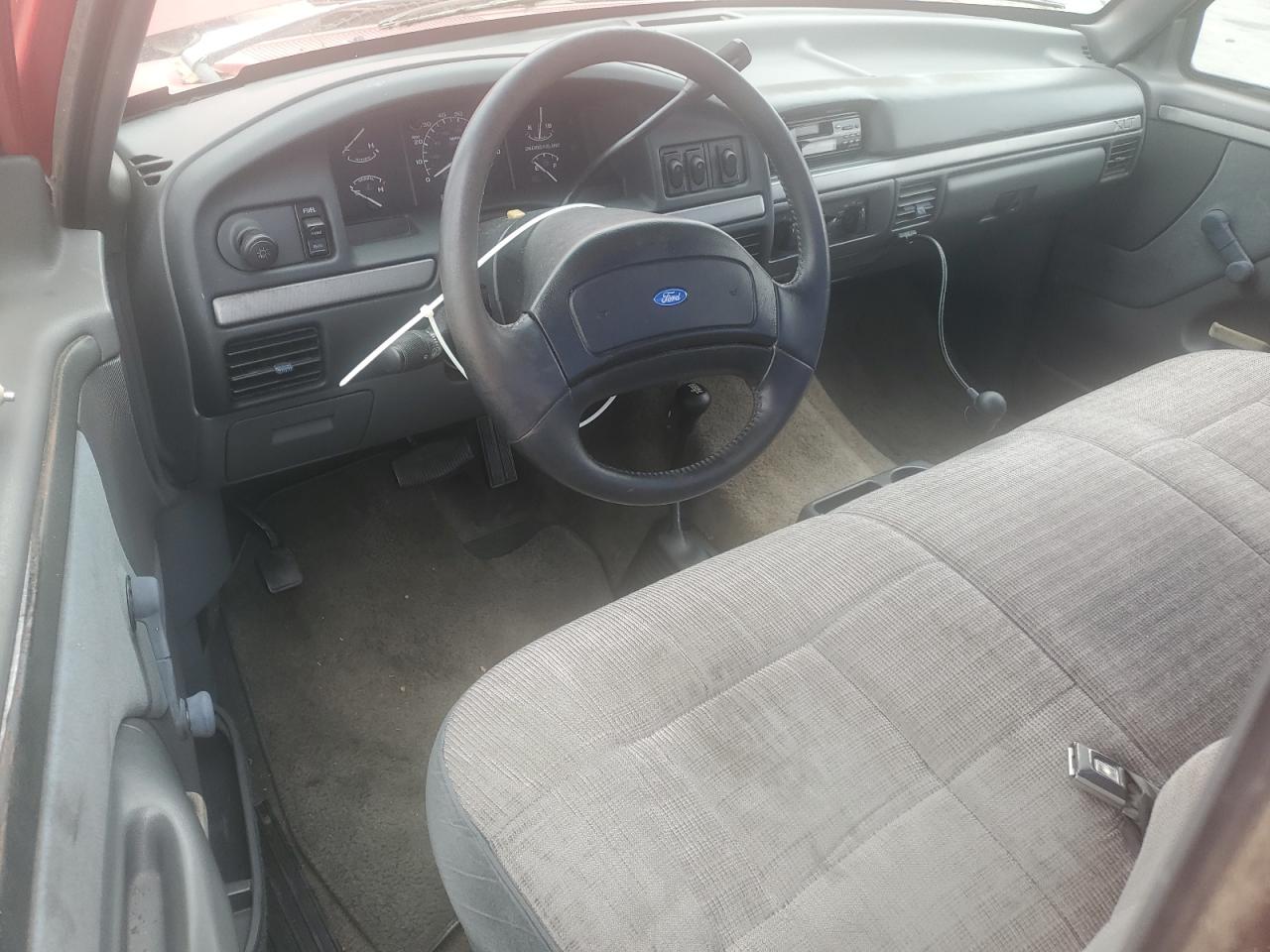 1993 Ford F150 VIN: 2FTEF14N6PCB00090 Lot: 85781585