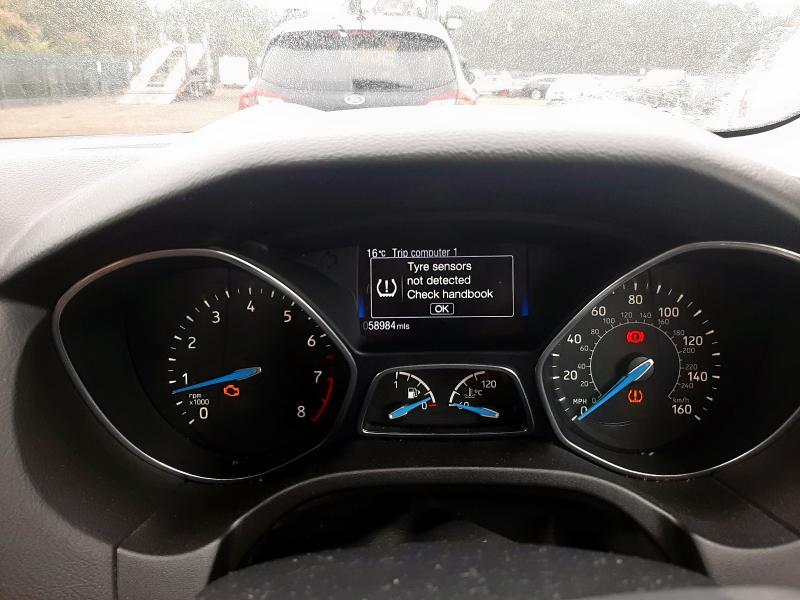 2016 FORD FOCUS ZETEC 