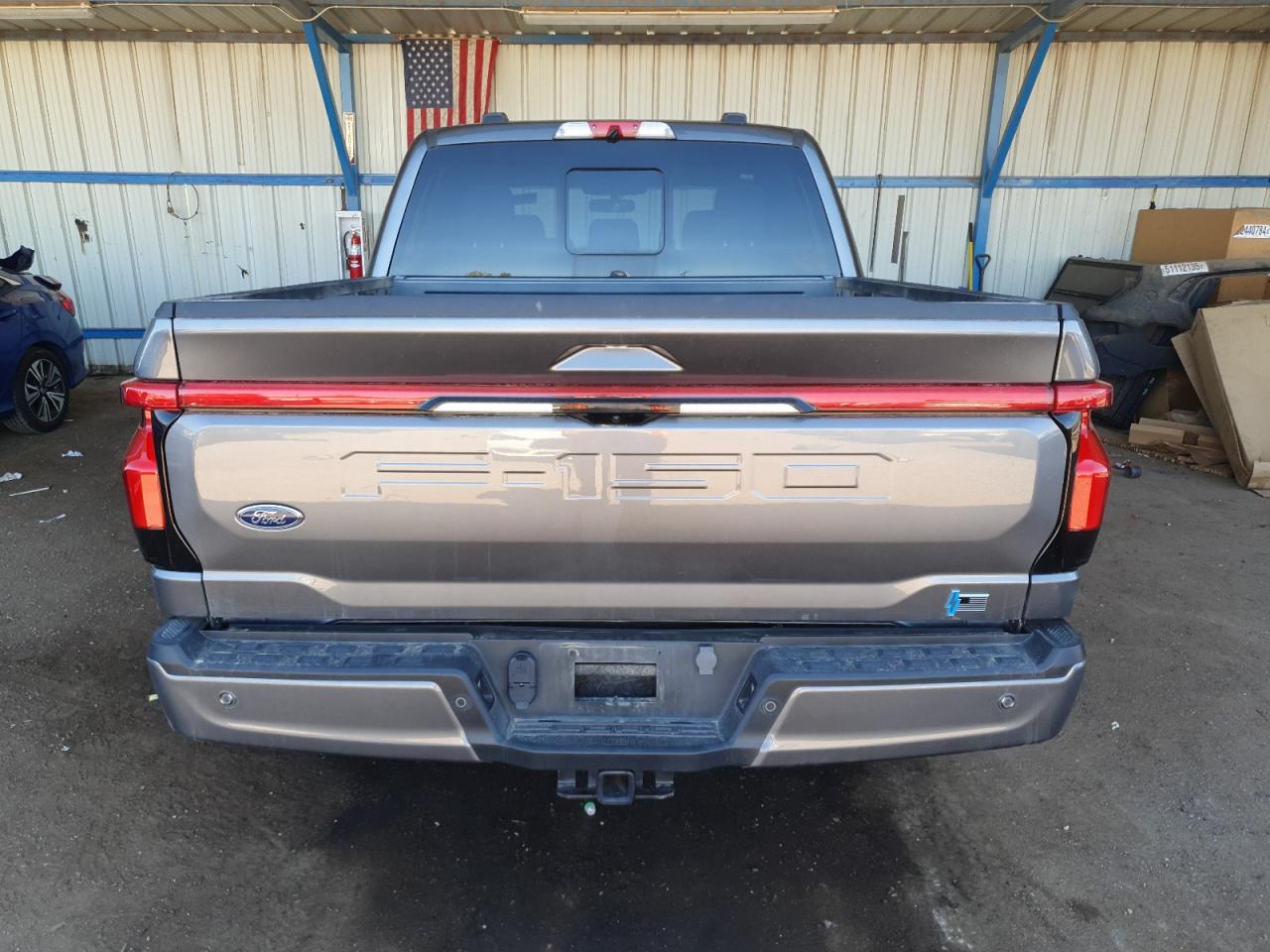 2023 Ford F150 Lightning Pro VIN: 1FTVW1EL1PWG18593 Lot: 86508595